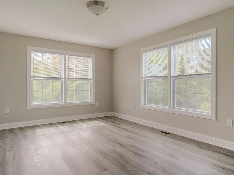 1300 Providence Blvd NW — Photo 14