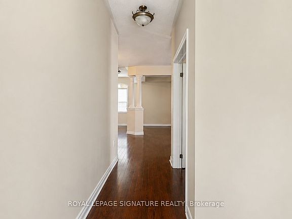 5th image of 461 Dougall Ave