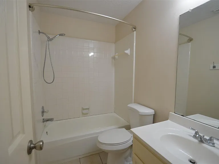 13802 Rosebranch Ct — Photo 14