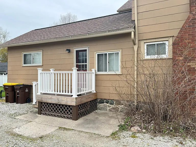225 E Church St #2 — Photo 2