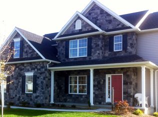 52 Bossler Rd, Elizabethtown, PA 17022