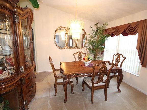 4th image of 1103 Grandeur St SE