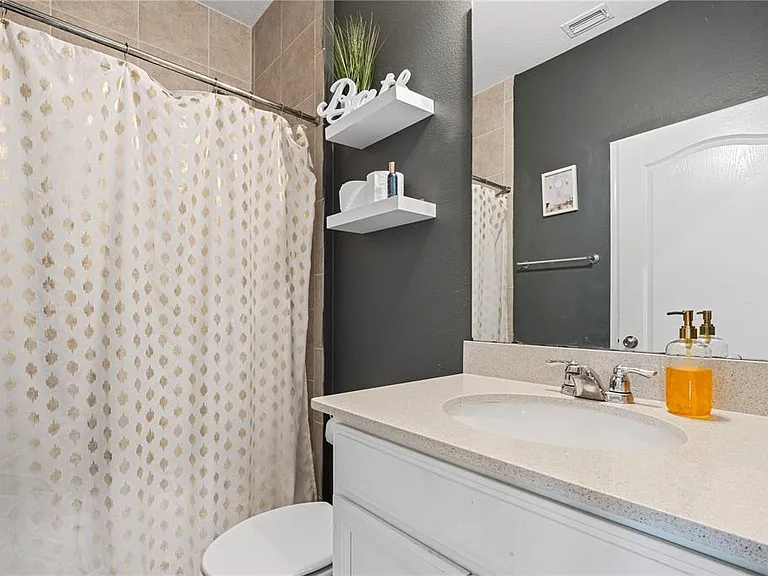 2621 Glenrock Ct — Photo 32