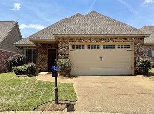 504 Suzanne Ave, Starkville, MS 39759