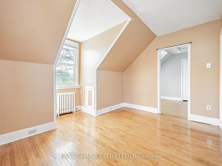 8 33rd St #4 — Photo 6