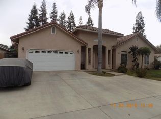 1449 W Eymann Ave, Reedley, CA 93654
