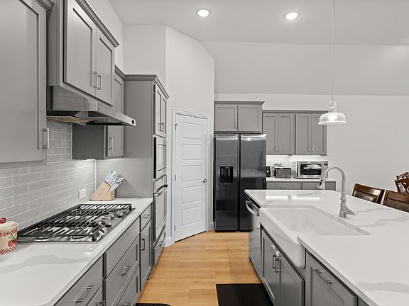 5th image of 3222 Mattie Grey Ln