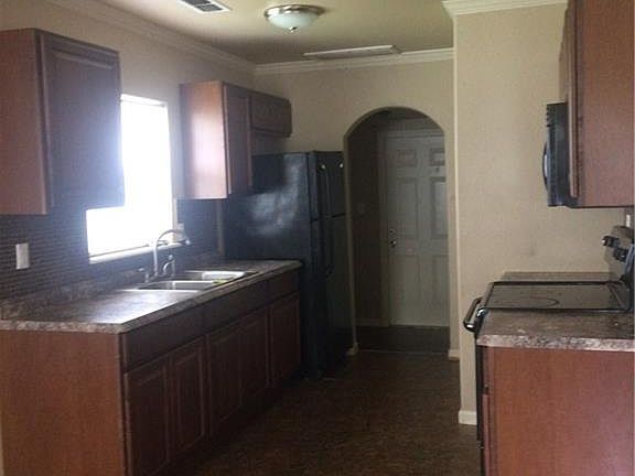 2nd image of 5112 Cain Dr