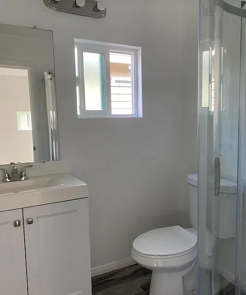 5086 Beech St — Photo 12