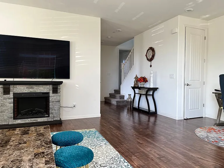 5338 Cowboy Ct — Photo 2