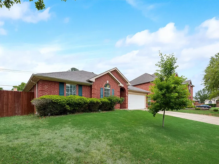 603 Pine Meadow Ct — Photo 13