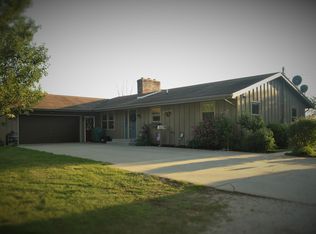 7340 S Pease Rd, Bellevue, MI 49021