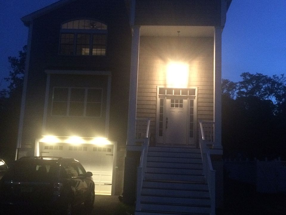 1st image of 11 Gordon Ct