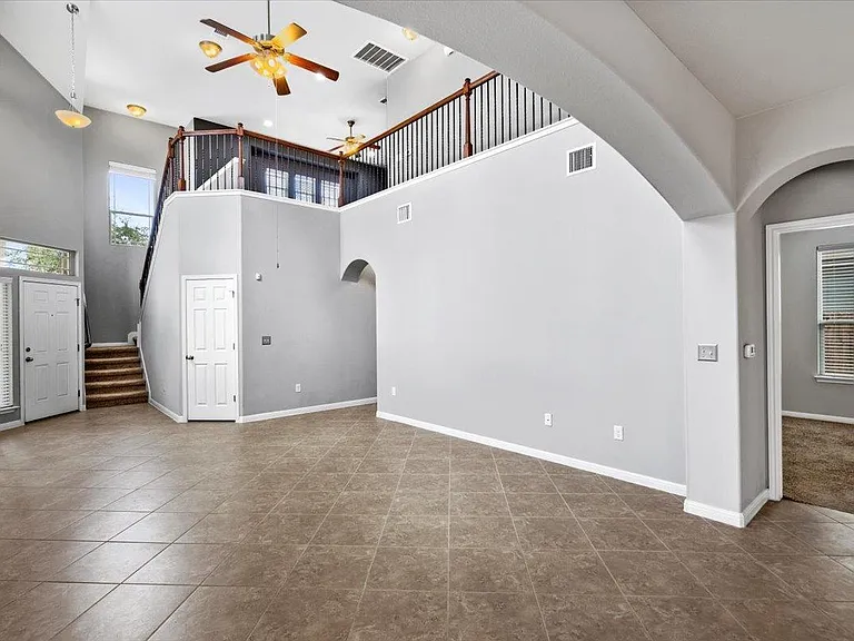 9413 Tanager Way — Photo 7