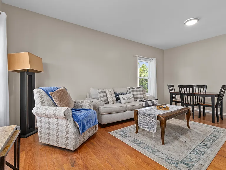 170 Jefferson St — Photo 11