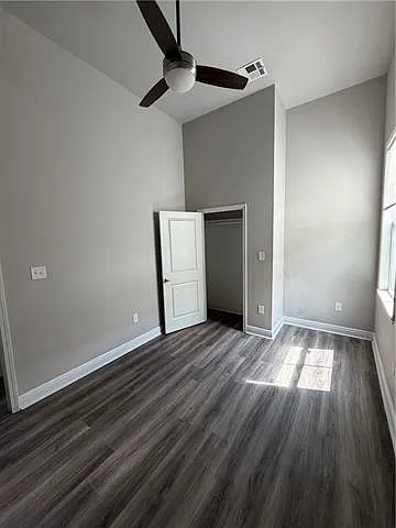 3218 Jackson Ave — Photo 7