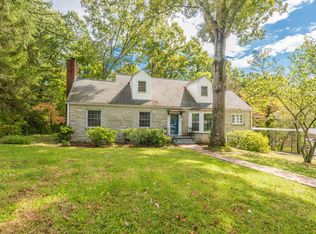 387 East Dr, Oak Ridge, TN 37830