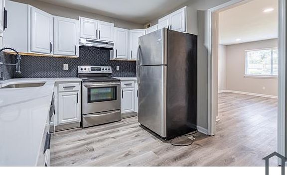 2nd image of 740 Mozley Dr SE APT C4