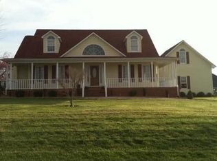 121 Morse Dr, Bristol, TN 37620