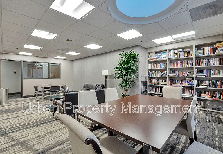 44 W Broadway #2405S — Photo 32