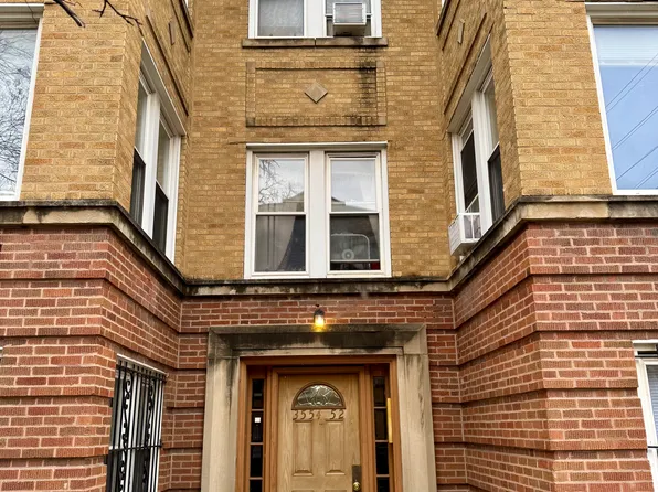 3556 W Leland Ave APT 2, Chicago, IL 60625