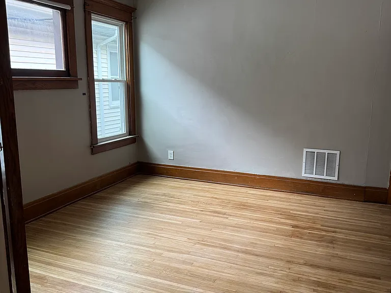 145 Southside Pkwy #3 — Photo 8