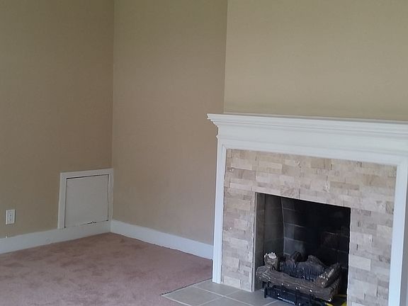 Living Room, gas fireplace