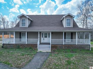 6565 Benton Rd, Paducah, KY 42003