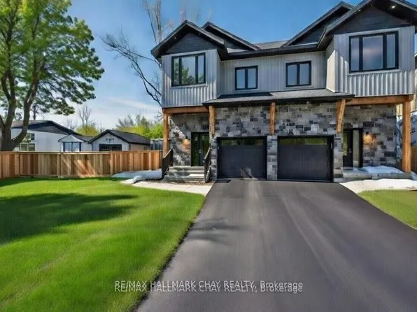 28 Rose Ave, Orillia, ON L3V 2N7