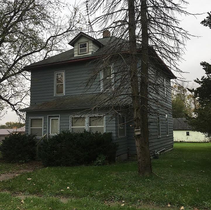 2nd image of 402 Lincoln Ave