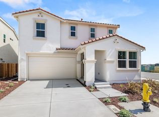 321 Summer Morning Dr, Hollister, CA 95023