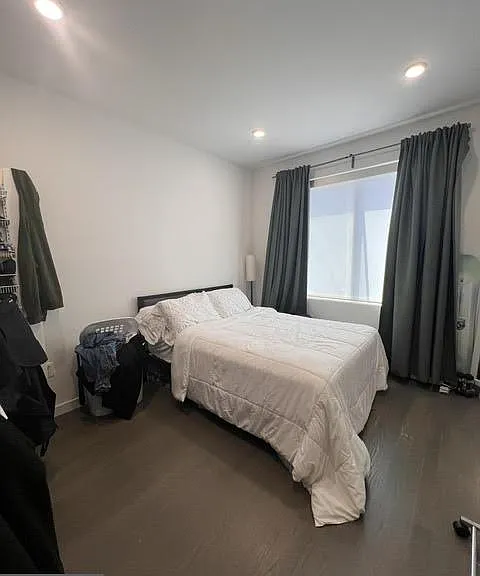 2204 Christian St #2 — Photo 5