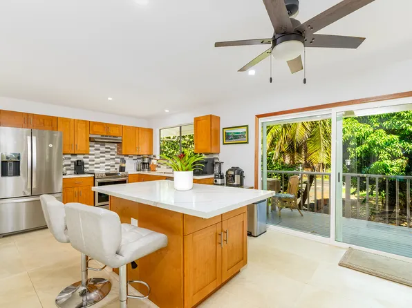 69-1725 Puako Beach Dr #1, Kamuela, HI 96743