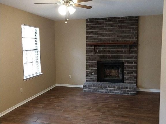 4th image of 756 Brook Meadow Ln