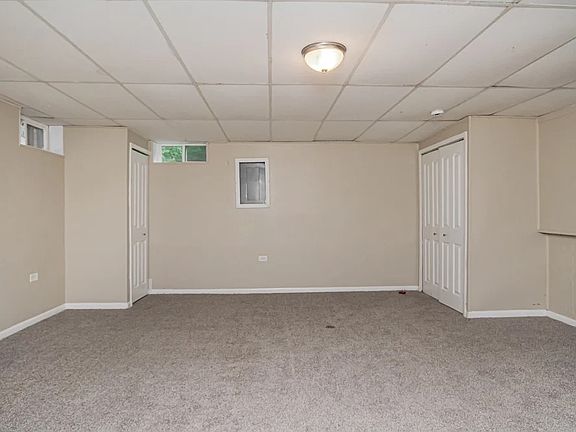 3rd image of 6133 Brookwood Dr