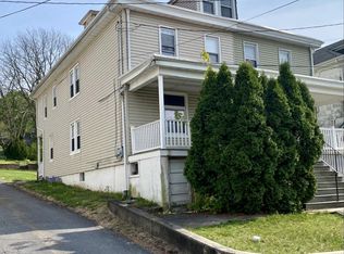 2147 W Norwegian St, Pottsville, PA 17901