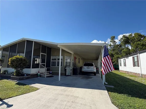 15986 Blue Skies Dr #364, North Fort Myers, FL 33917