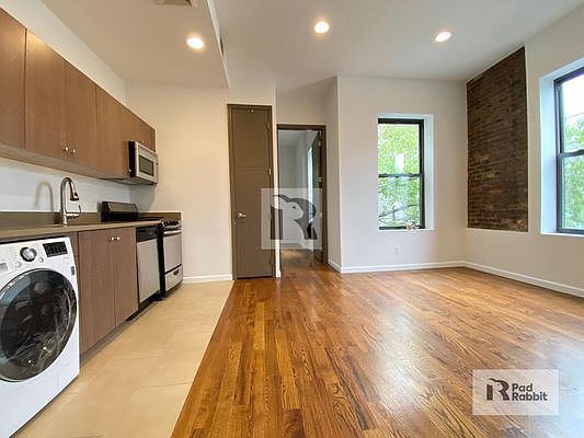 1st image of 724 Franklin Ave APT 3R