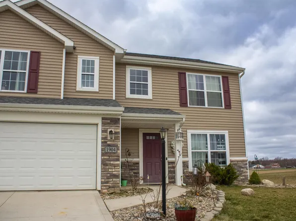 1904 Waynedale Dr, Garrett, IN 46738