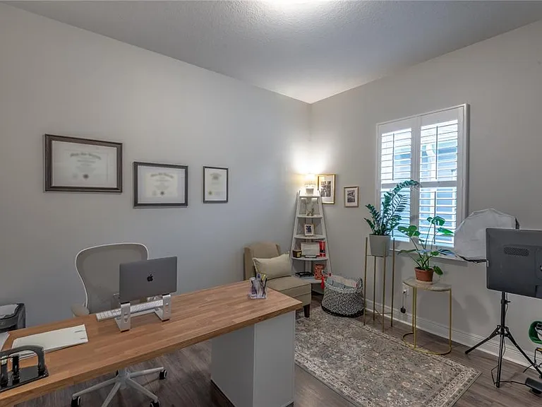 16459 Courtyard Loop — Photo 36