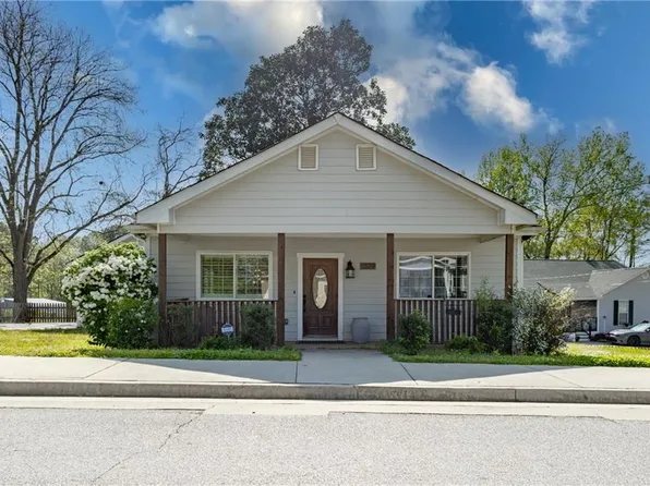 579 Washington St, Buford, GA 30518