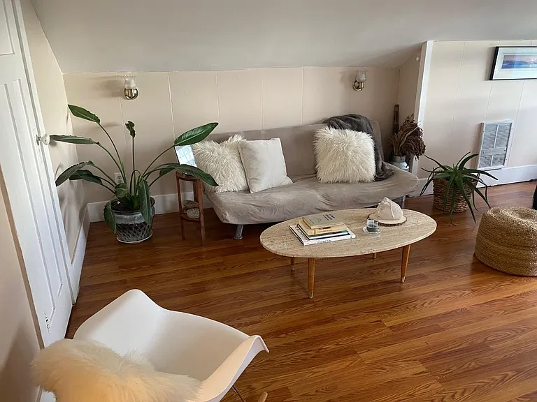 409 N 4th St #2B — Photo 6