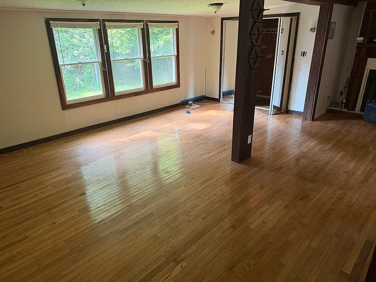 127 Longview Dr — Photo 22