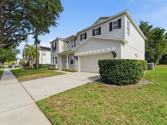 3rd image of 10143 Malpas Point