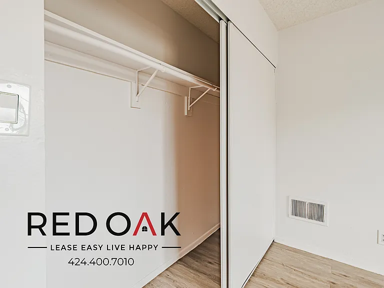 509 N Berendo St #110 — Photo 15