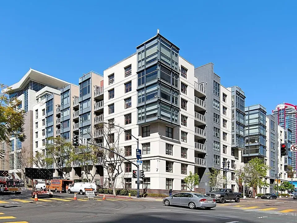 1152 J St #311