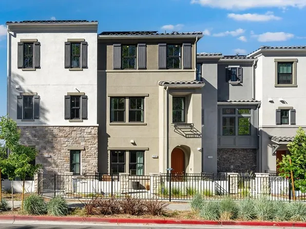 2120 Latham St, Mountain View, CA 94040