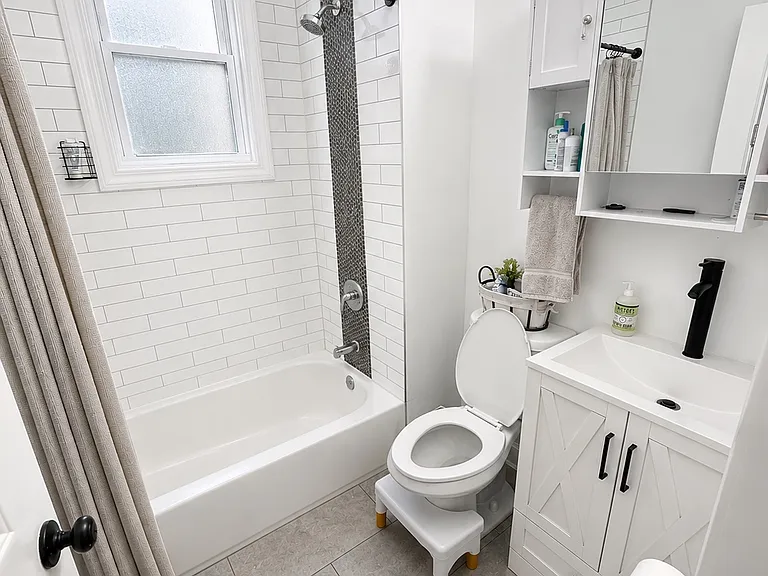 144 Wilson Ave #1 — Photo 6