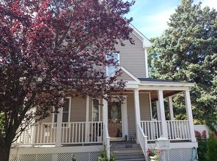 15 Billings St, West Roxbury, MA 02132