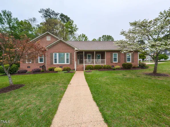 422 Old Scarborough Ln, Garner, NC 27529